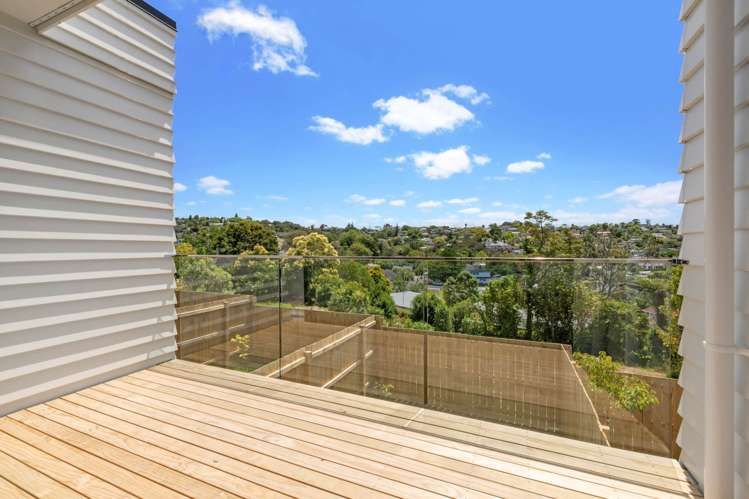 9/28 Ludlow Terrace Totara Vale_19