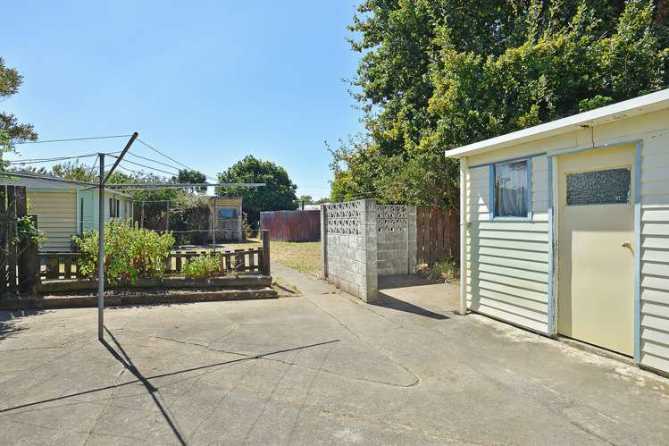 53 Strasbourge Street Martinborough_11