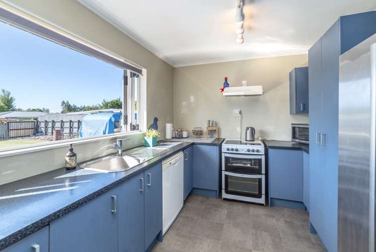 61 Lincoln Road Carterton_9