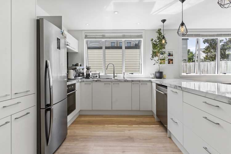 22h Mead Street Avondale_7