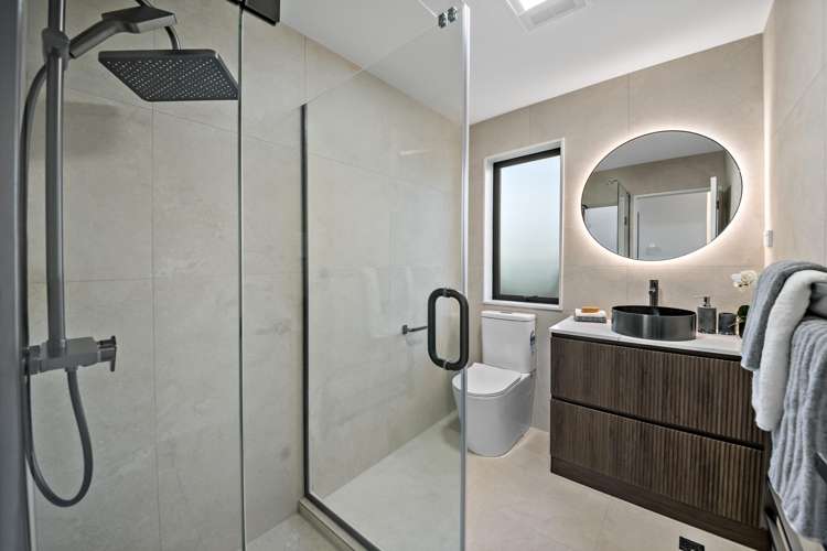 3/36 Sheridan Drive New Lynn_12