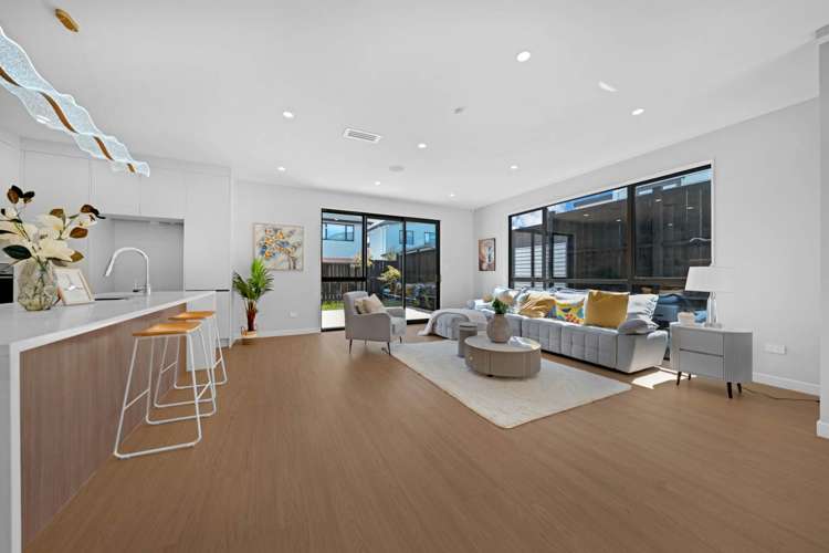 6 Ivy Lane Karaka_13