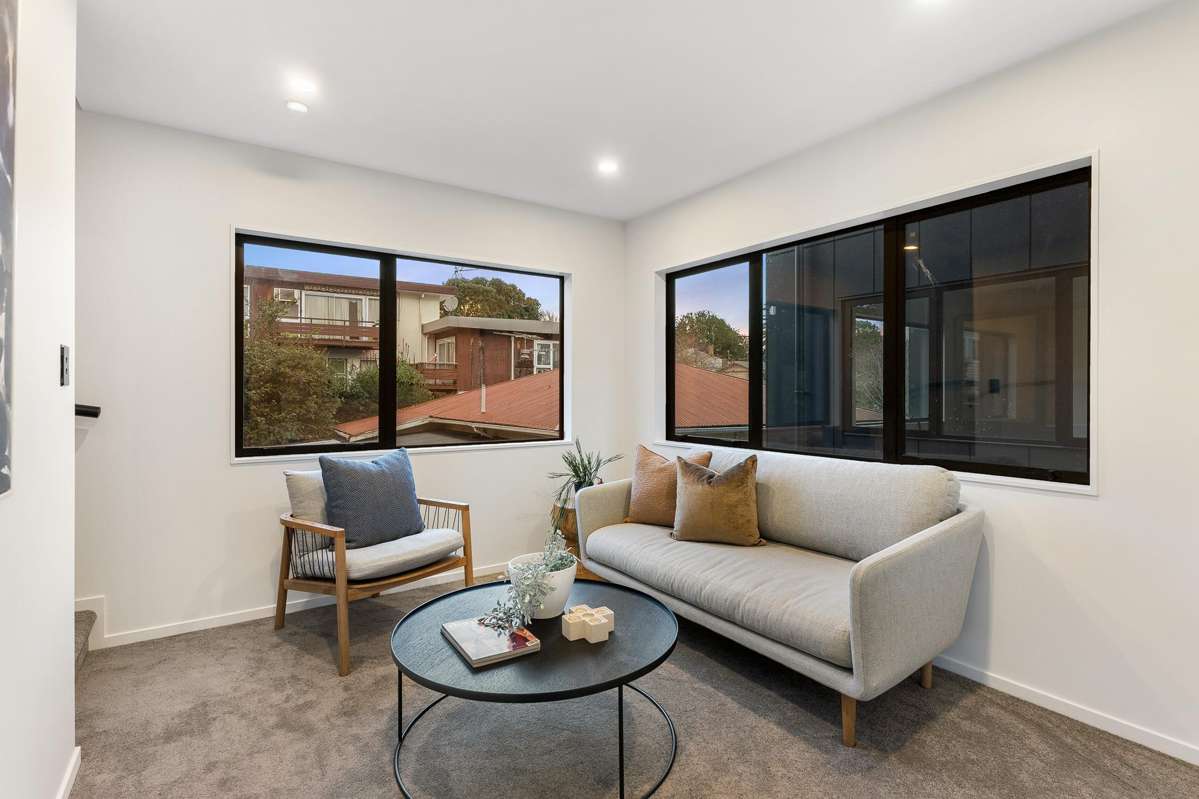 1-8/6C Kingsway Avenue_4