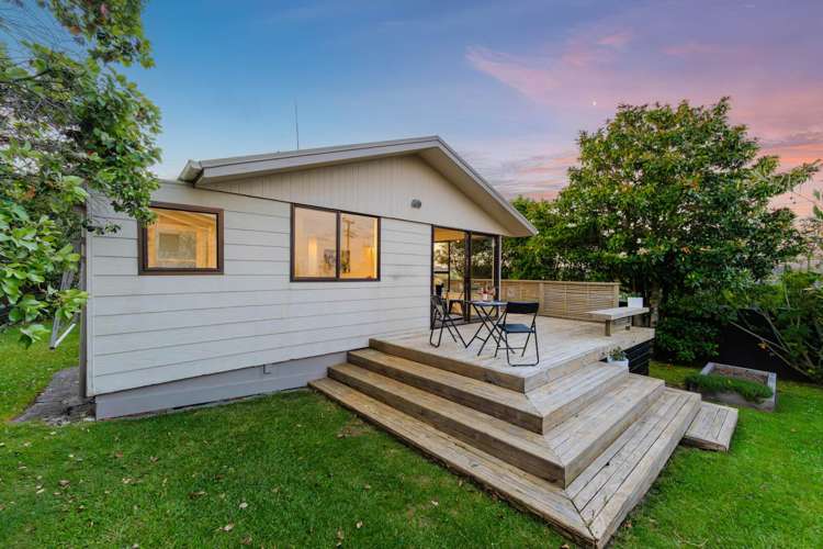 1 Iris Street Snells Beach_16