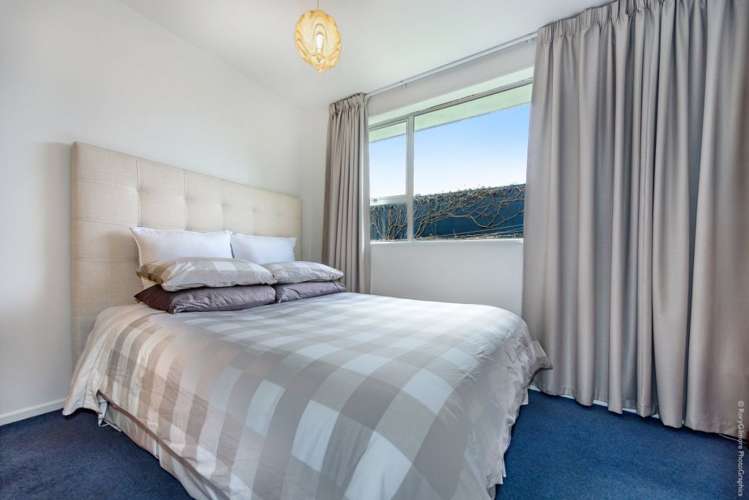 2/84 Perry Street Papanui_7