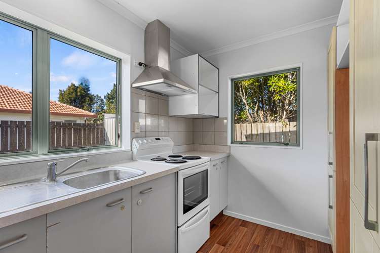 22 Longstead Avenue Papamoa_5