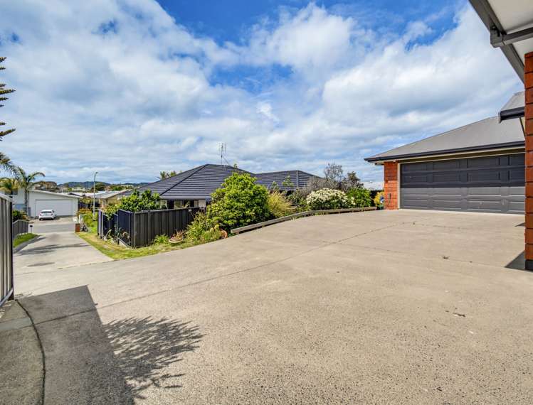 21 Omega Place Coastlands_32