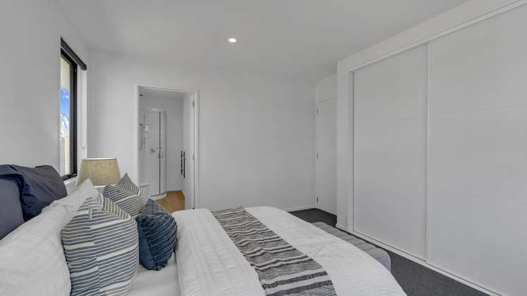 74 Crossley Avenue Woodend_10