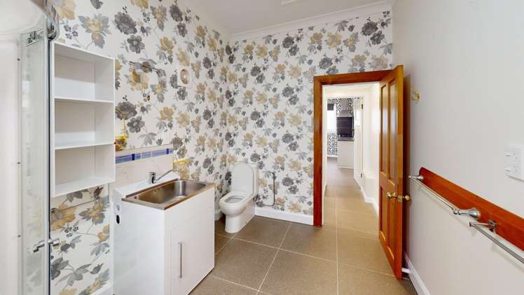 8 Pascal Street Palmerston North Central_13