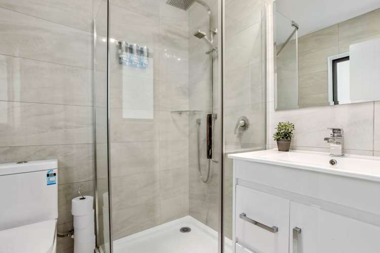 9b Malcolm Place Mangere East_16