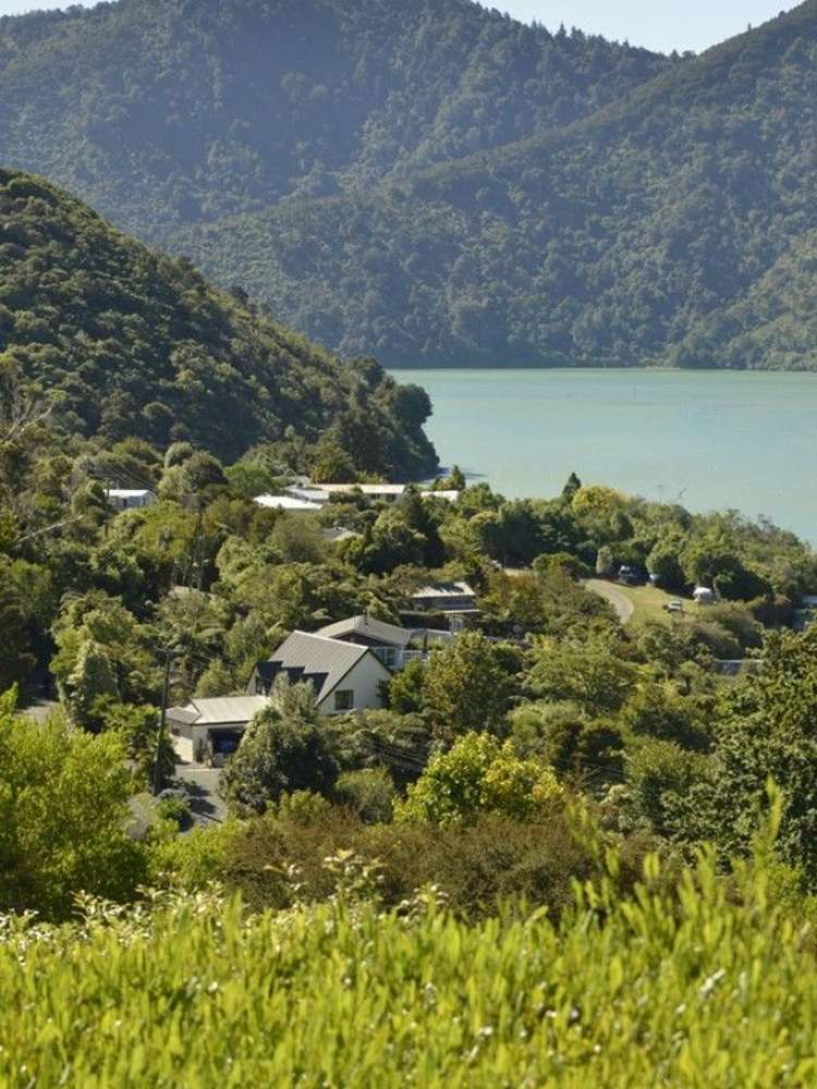 44 Moenui Road Havelock_11