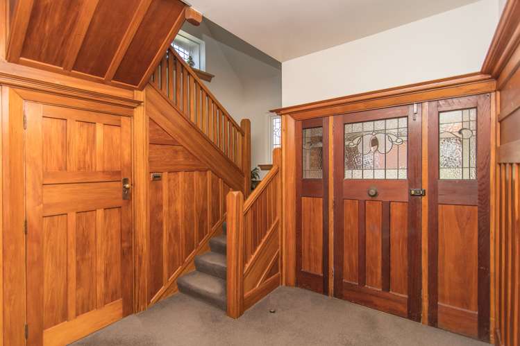 23 Kitchener Square Highfield_19