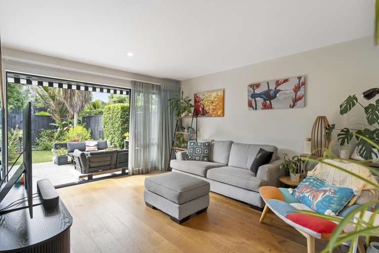 8/32C Ballarat Street_3