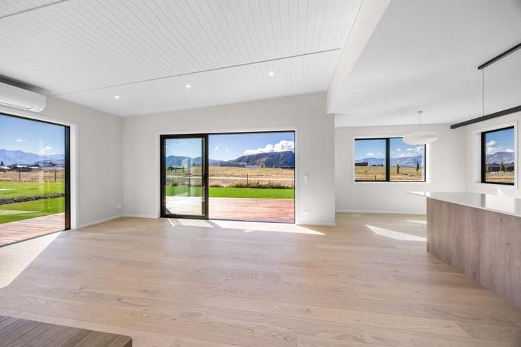 33 Packer Road Wanaka_5