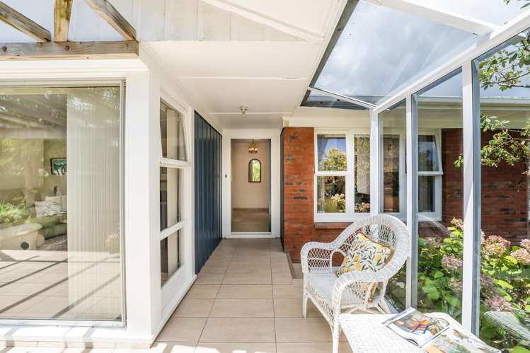 8 Sorrel Crescent Bucklands Beach_4