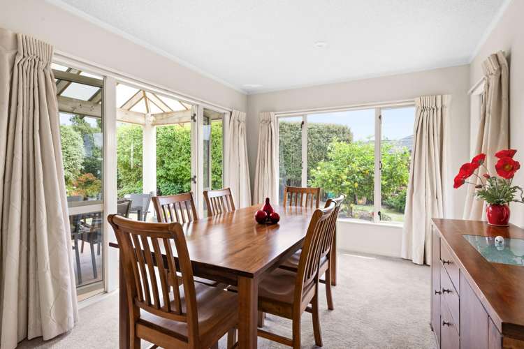 11 Bishops Close Greenmeadows_9