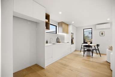 2/76 Milton Street_2