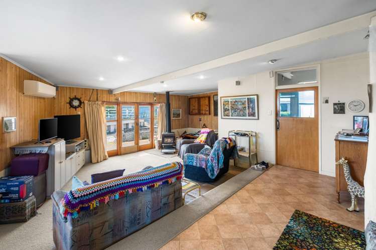 67 Hillview Road Birdlings Flat_23