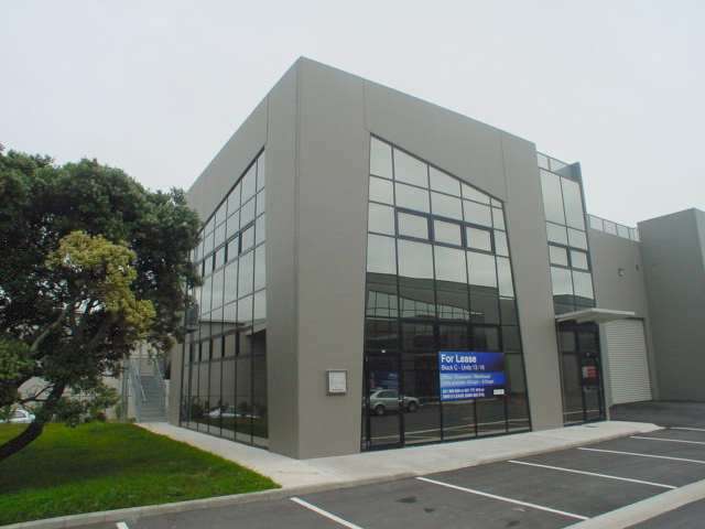 C18/930 Great South Road Penrose_3