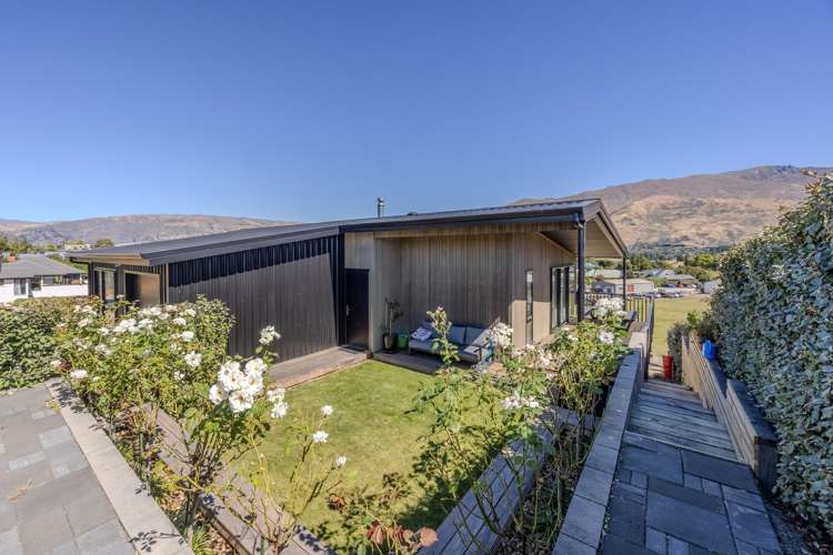50 Kings Drive Wanaka_21