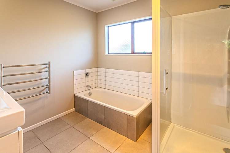 104 Ngati Pu Place Whangamata_22