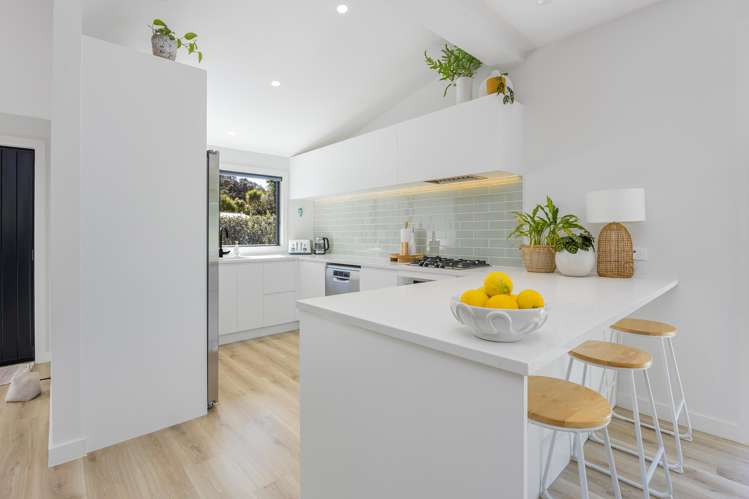 412 Leigh Road Whangateau_6