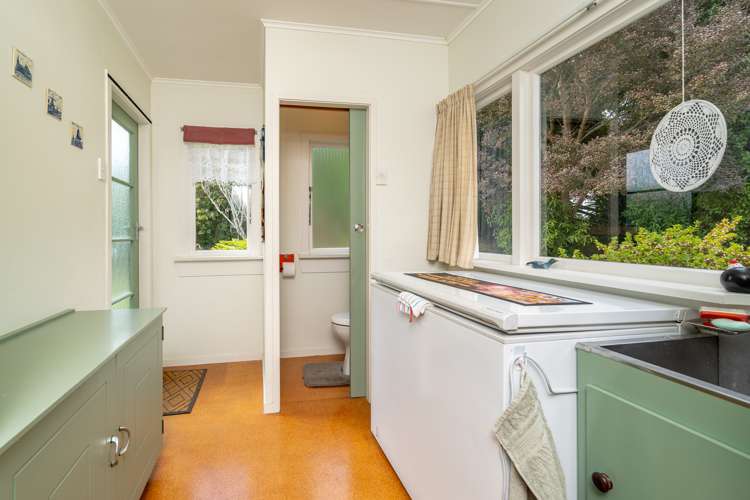 1 Waikana Street Broad Bay_13