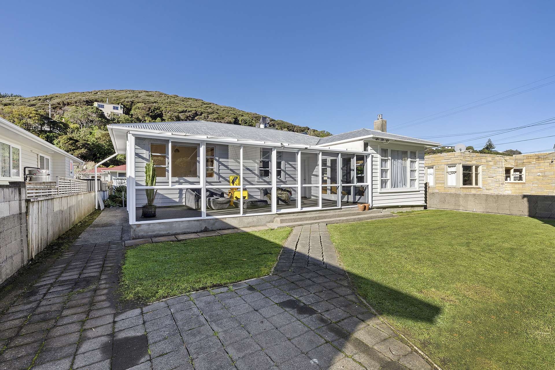 58 Airlie Road Plimmerton_0