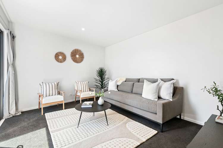 13 Falconer Rise Jacks Point_12