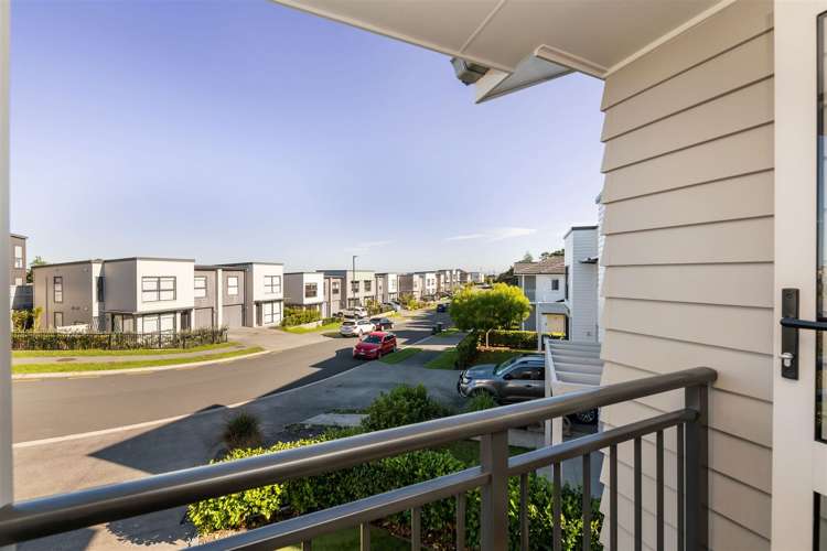 42 Matairangi Avenue Totara Heights_31