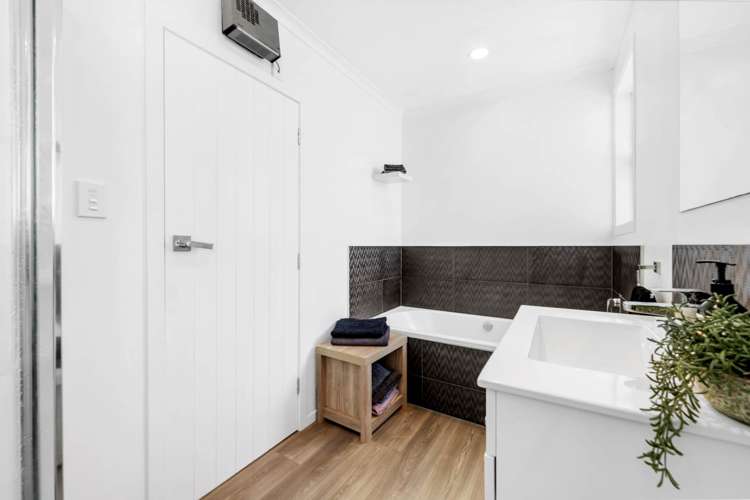 34 Bell Road Beachlands_13