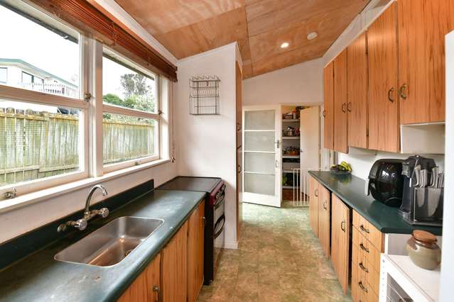 7 Wiriana Place Stanmore Bay_4