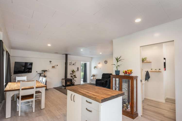 22 Peehimanini Road Waitahanui_3