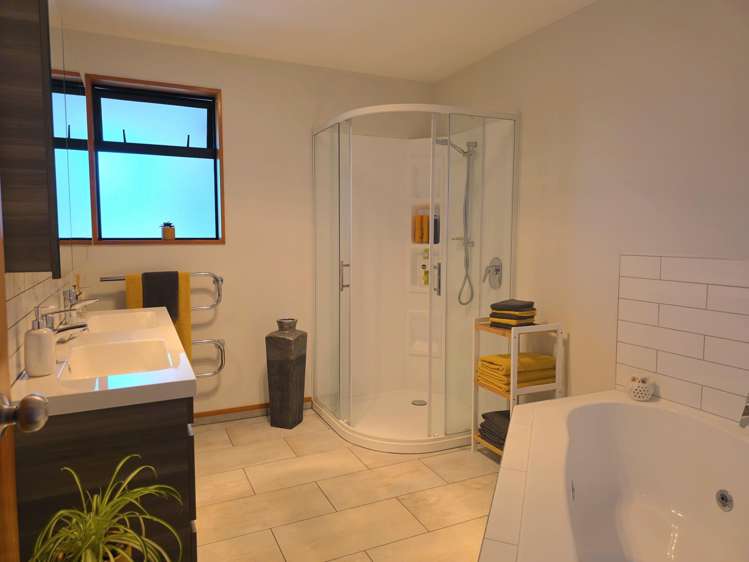 45 Brickfield Road Seaview_12