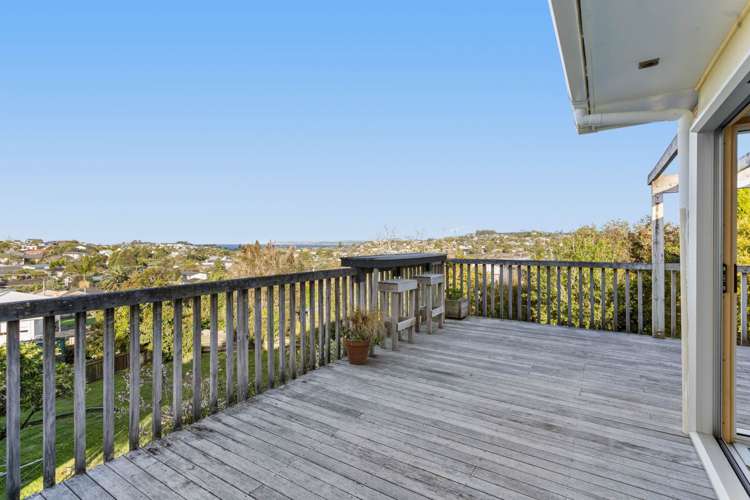 8 Fairway Avenue Red Beach_10