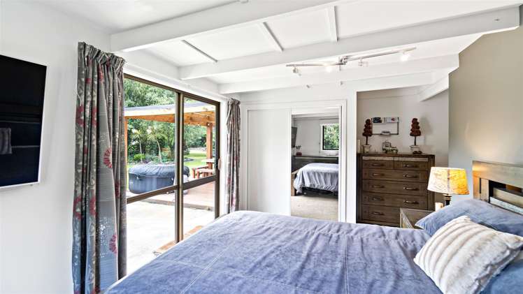 986 Selwyn Road Burnham_23