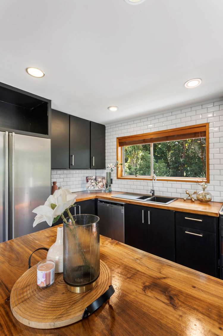 10 Shona Place Henderson_20