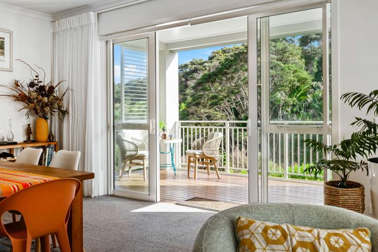 90 Eaves Bush Parade Orewa_13