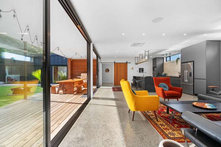 7 Edgewater Place Matapouri_14