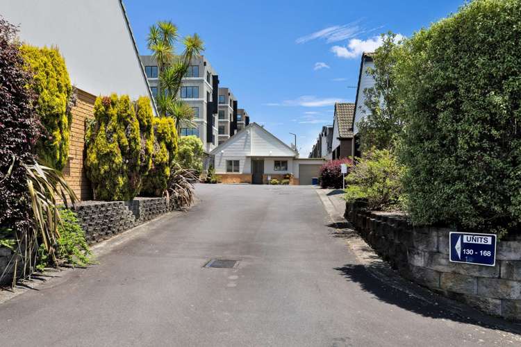 144/172 McLeod Road Te Atatu South_1