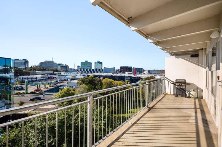 11/89 Tristram Street Hamilton Central_11