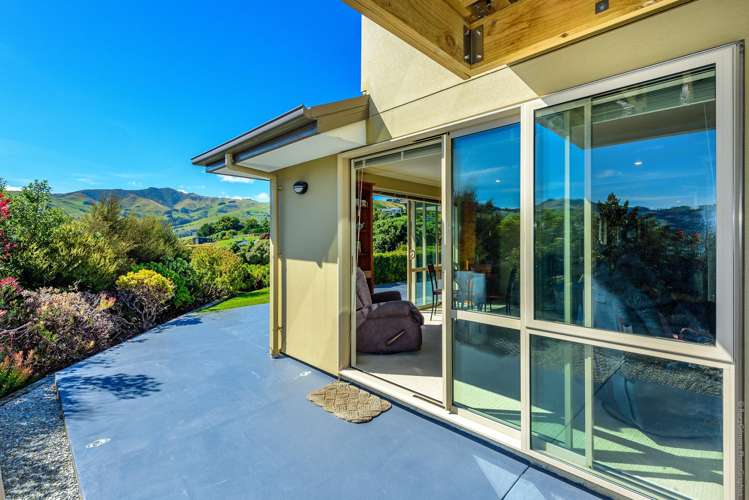 2 Kanuka Place Akaroa_34