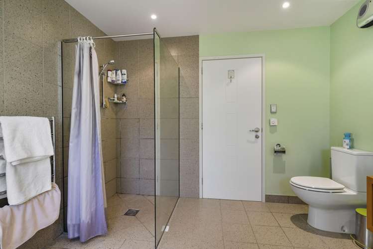 227 & 229 Coast Road Warrington_19