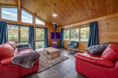 78 James Road_4