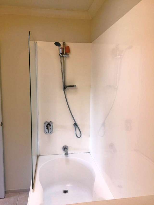 2/80 Gunner Drive Te Atatu Peninsula_4