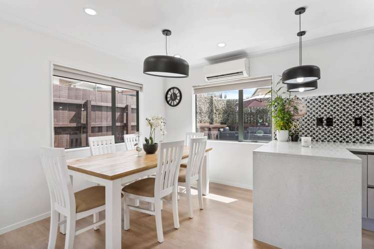 27 Bellville Drive Clendon Park_7