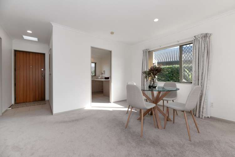 32/1 Piriti Drive Te Atatu Peninsula_6