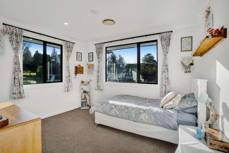 13 Biron Place Stratford_18