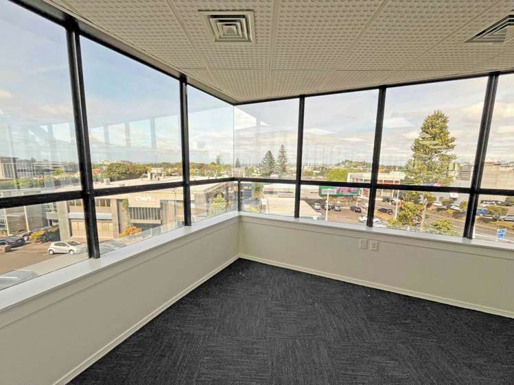 Level 4/130 Khyber Pass Road Grafton_11