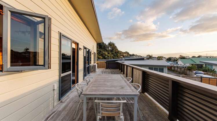 34B Harbour Road_4